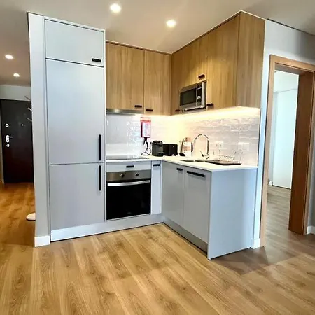 T2 Com Uma Vista Deslumbrante Sobre O Atlantico!