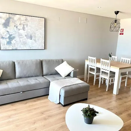 T2 Com Uma Vista Deslumbrante Sobre O Atlantico! *