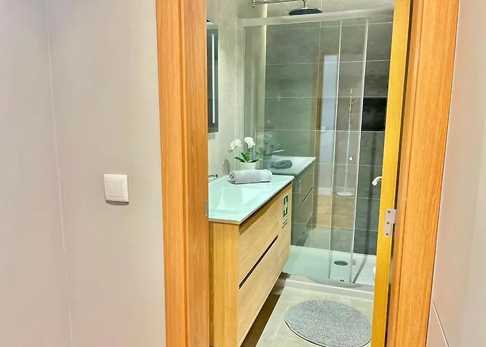 T2 Com Uma Vista Deslumbrante Sobre O Atlantico!