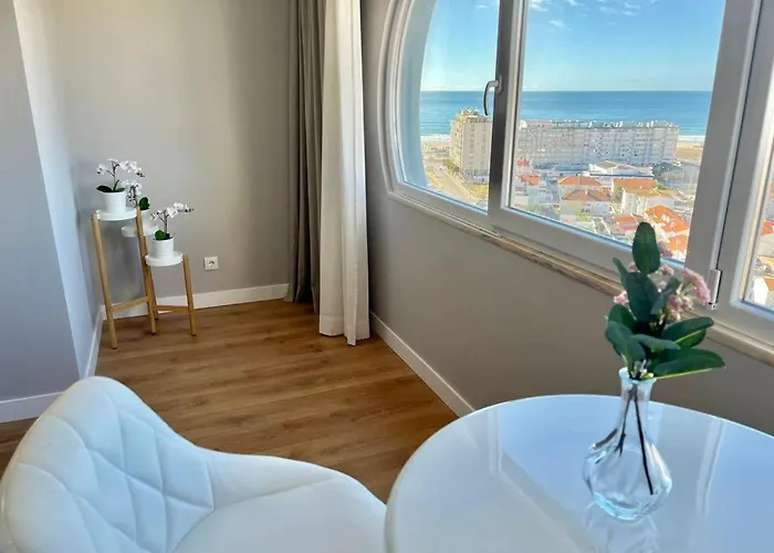 T2 Com Uma Vista Deslumbrante Sobre O Atlantico! Costa de Caparica