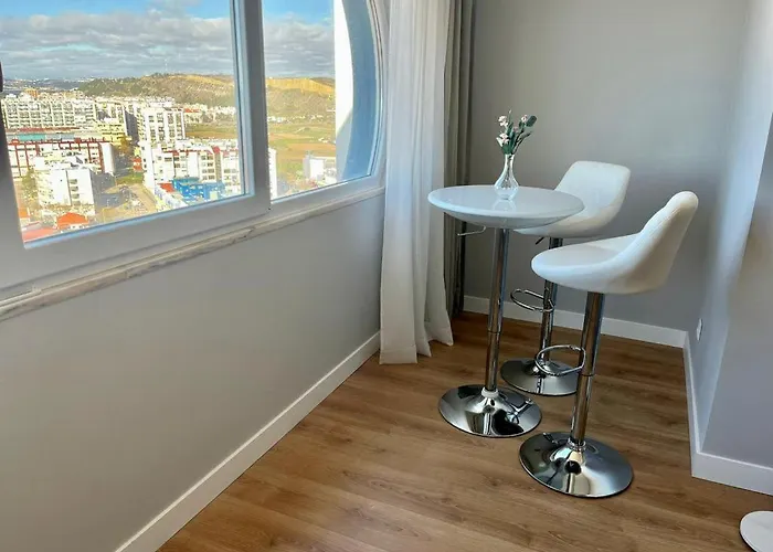 T2 Com Uma Vista Deslumbrante Sobre O Atlantico! Διαμέρισμα Costa de Caparica